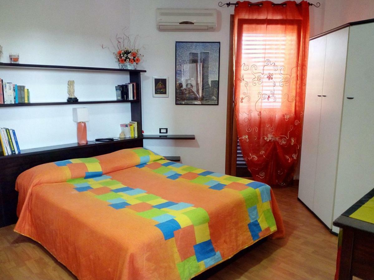 B&B Leonida Taranto Ngoại thất bức ảnh