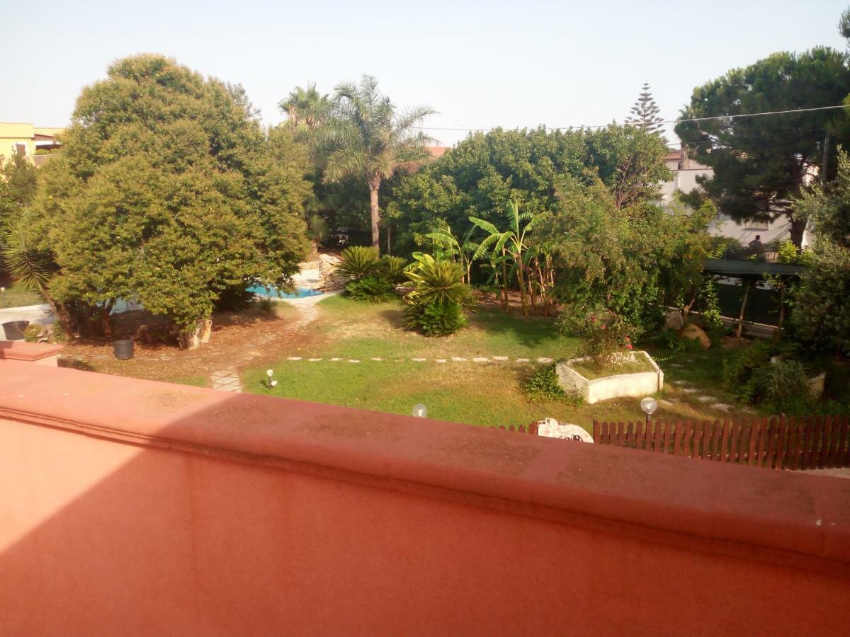 B&B Leonida Taranto Ngoại thất bức ảnh