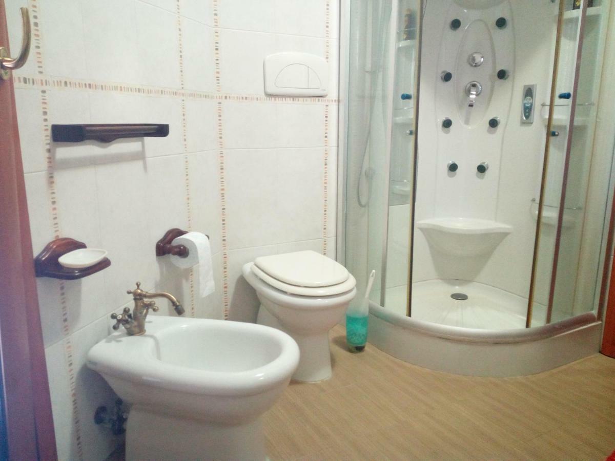 B&B Leonida Taranto Ngoại thất bức ảnh