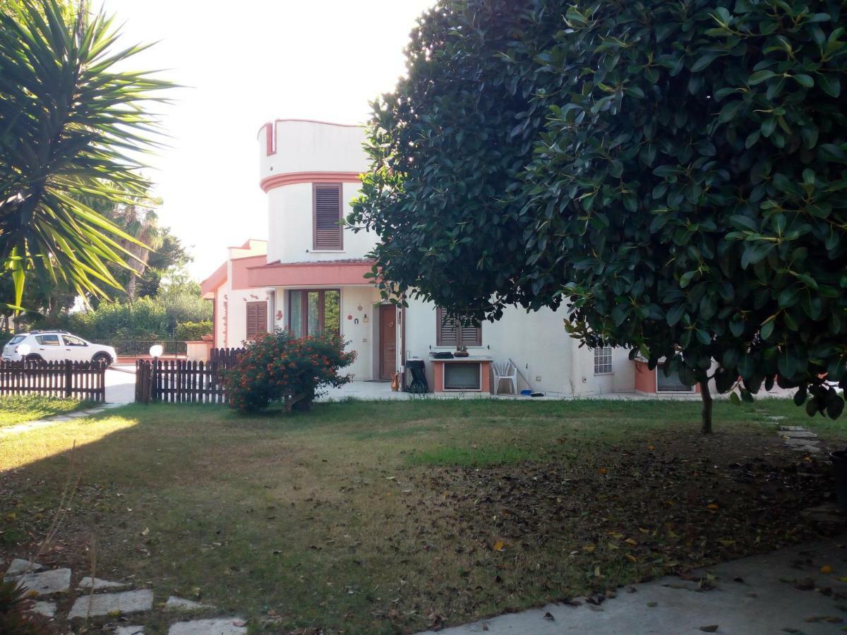 B&B Leonida Taranto Ngoại thất bức ảnh
