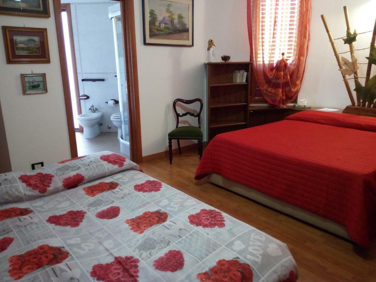 B&B Leonida Taranto Ngoại thất bức ảnh